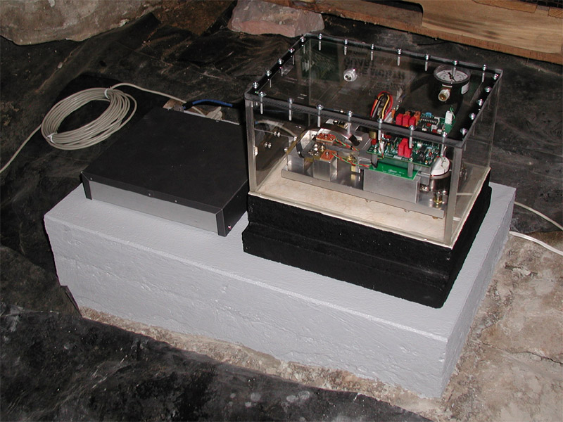 Inyo In Pressure Case, Front View Installed
